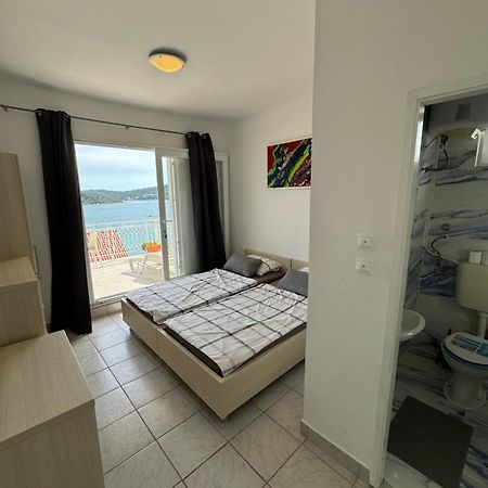 Marina Apartmani Tisno Murter Esterno foto