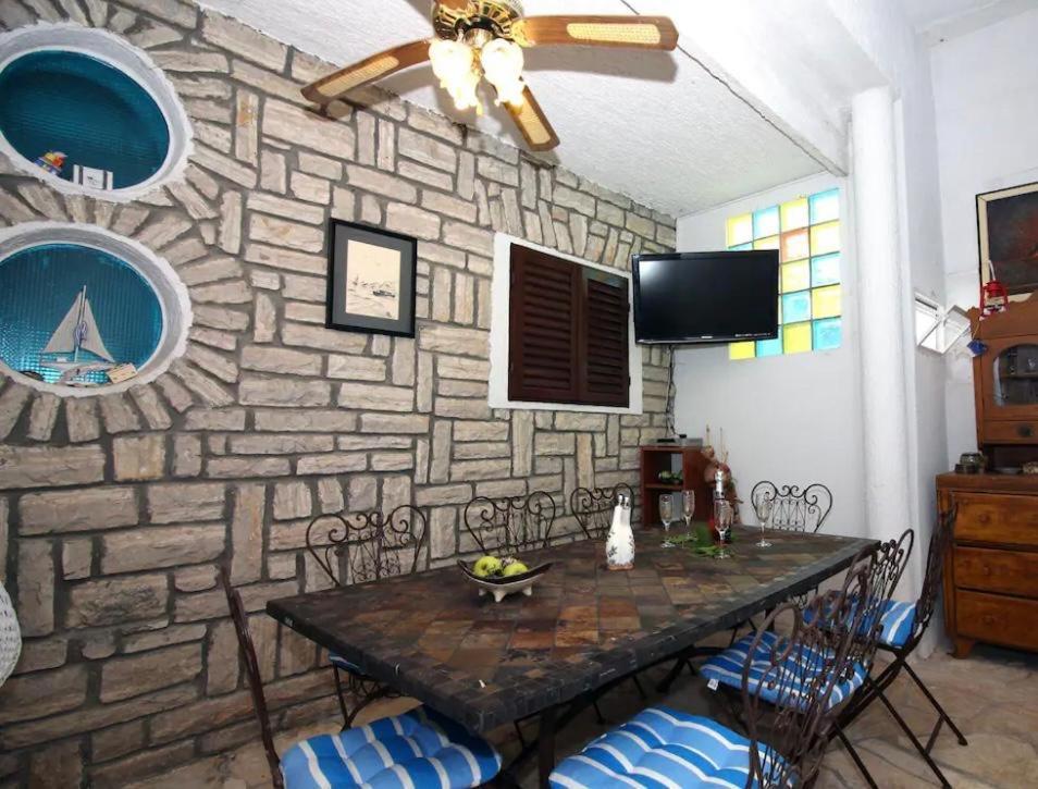 Marina Apartmani Tisno Murter Esterno foto