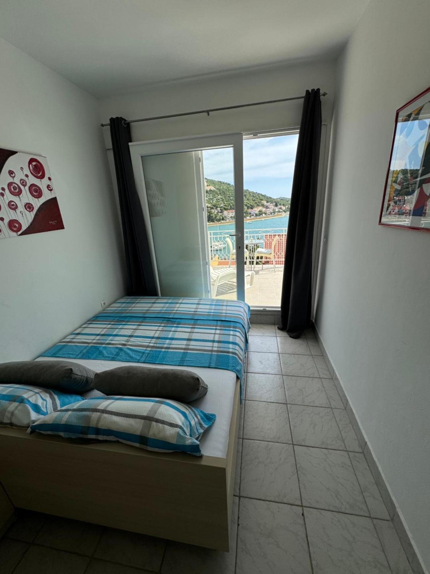Marina Apartmani Tisno Murter Esterno foto
