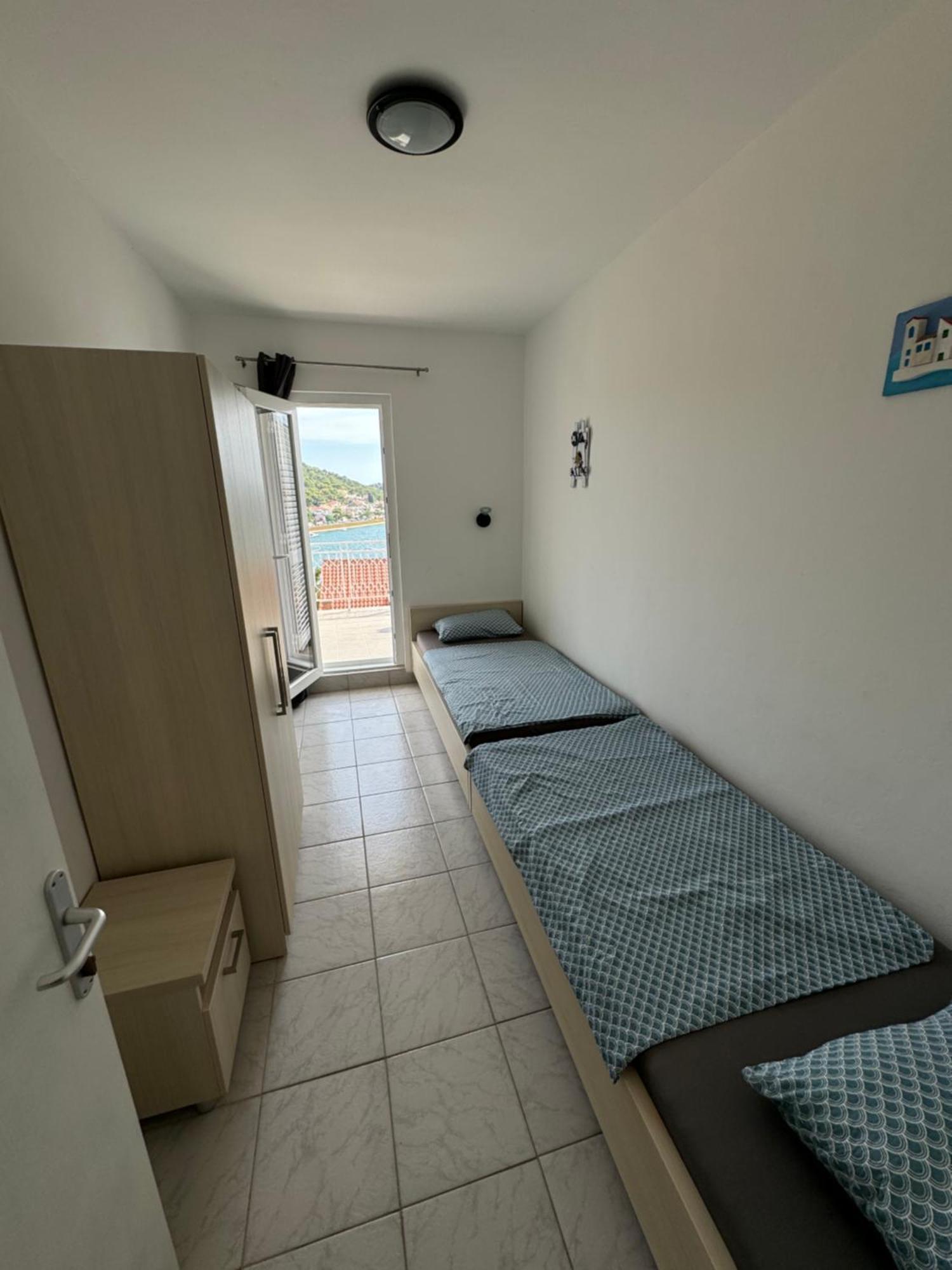 Marina Apartmani Tisno Murter Esterno foto